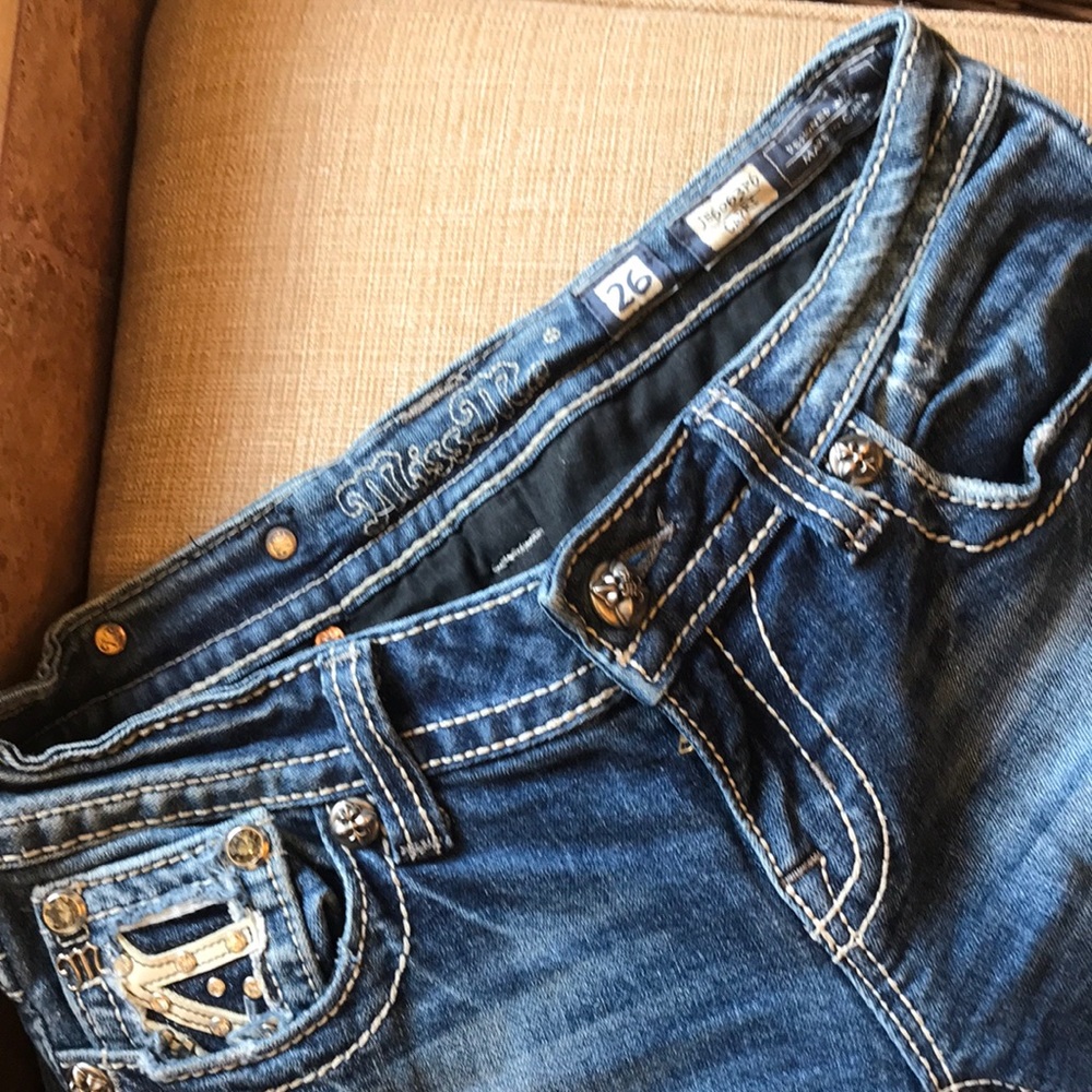 Miss me Capri . Size 26. Inseam 17
